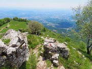 54 Mezzogiorno...scendo baciato dal sole meridiano